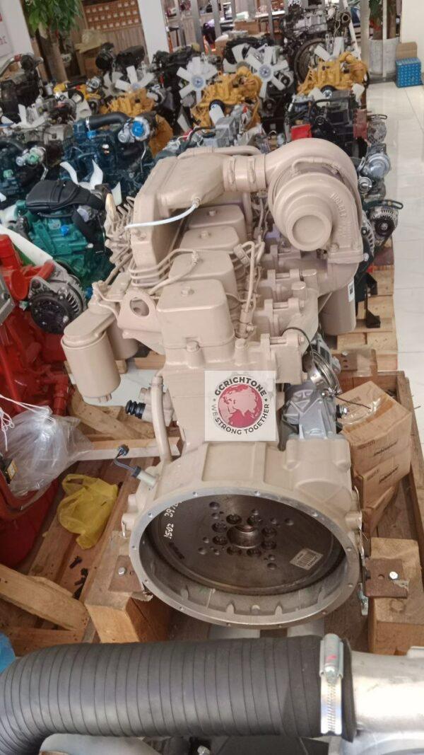 Cummins 6BT5.9 Diesel Engine